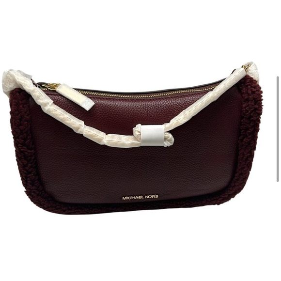 MICHAEL KORS CARMELA Burgundy Multi
Medium Leather Chain Crossbody
Shearling
NWT - Picture 5 of 7